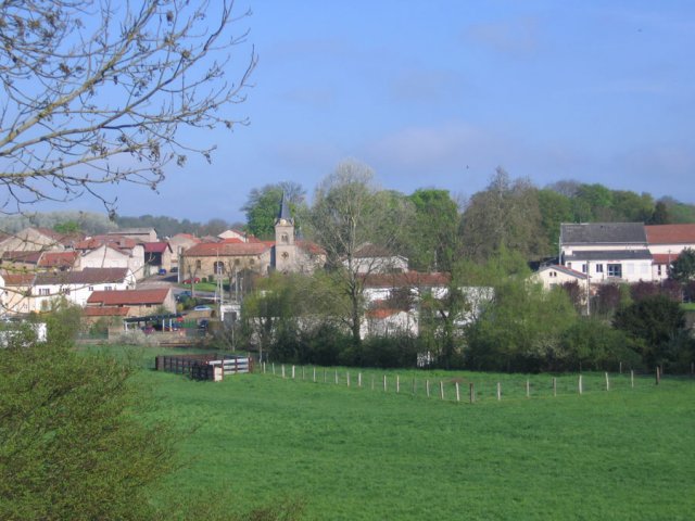 village-printemps